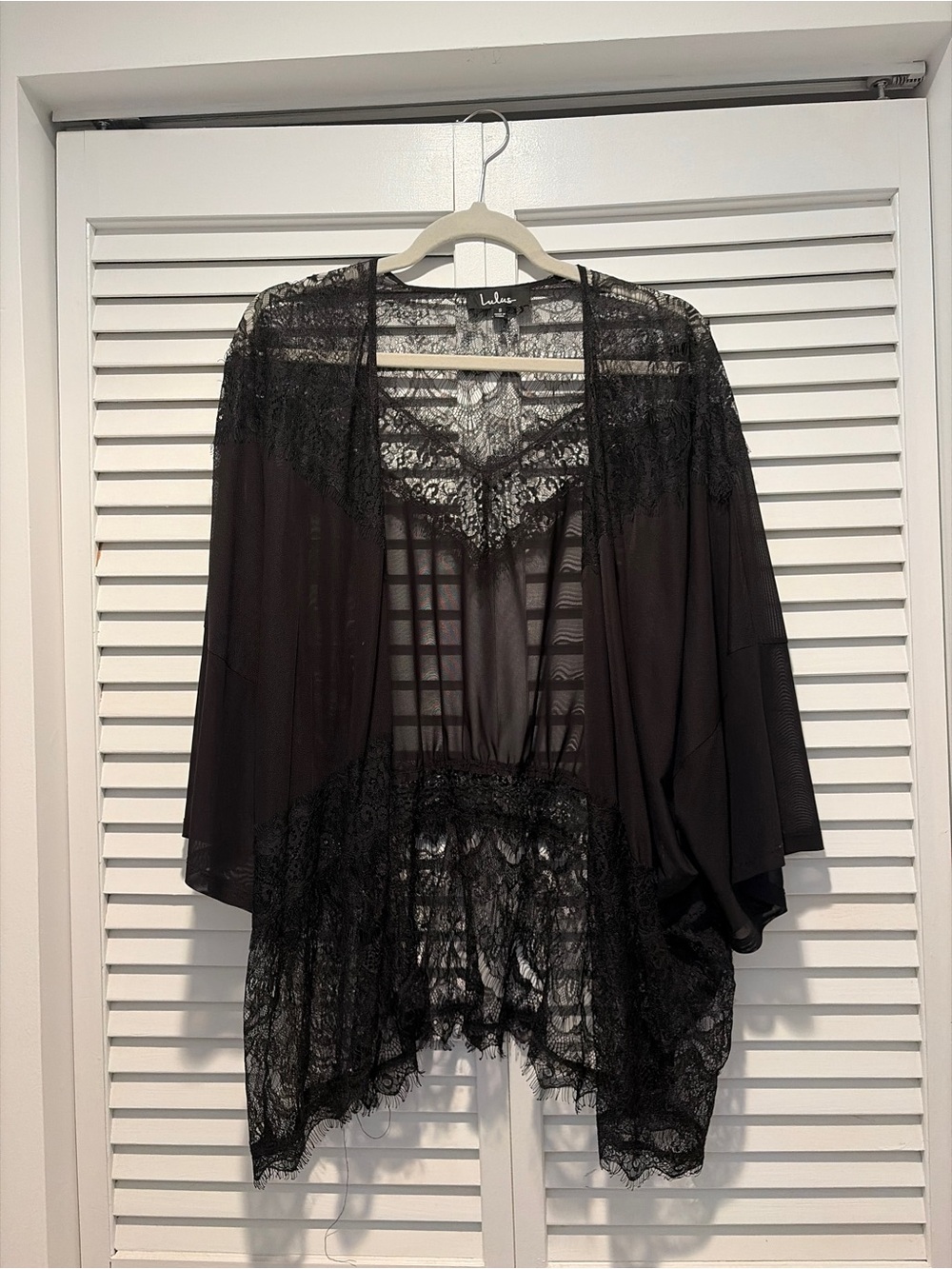 Lulu's Black Lace Sheer Kimono Cover-Up